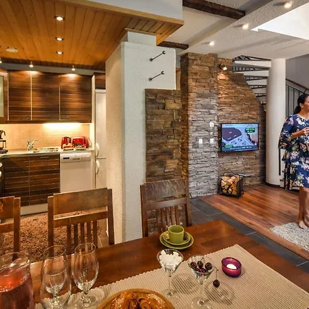 沃卡蒂阿特里城堡公寓 沃卡蒂